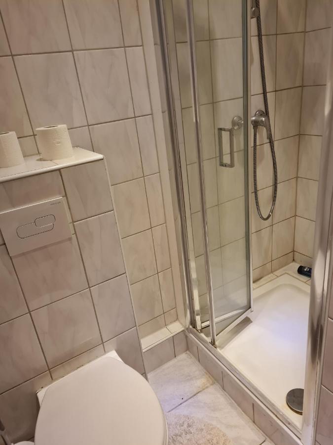 Hannover-Linden, Falkenstr.1 Ap. 1 מראה חיצוני תמונה